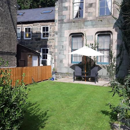 Ground Floor Barmouth Centre Apartment With Garden ภายนอก รูปภาพ